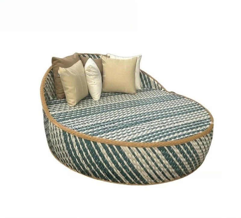 カスタムメイドの屋外ソファ、籐編みのクリエイティブチェア、屋 - Outdoor Furniture Hotel のレビューと価格